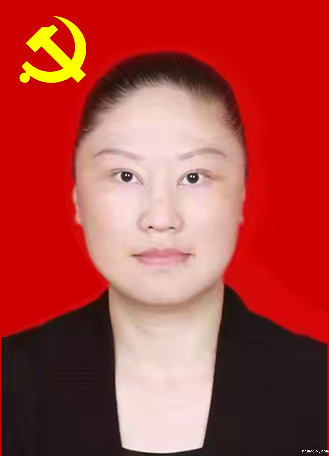 方平照片.jpg 方平照片.jpg